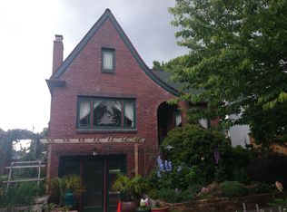 6729 Earl Ave NW, Seattle, WA 98117