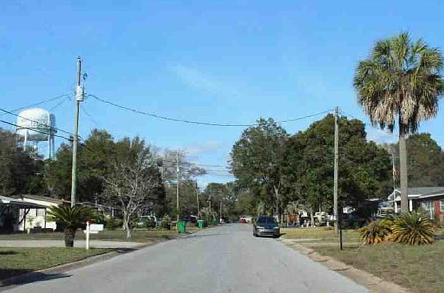 2nd image of 158 Bryn Mawr Blvd