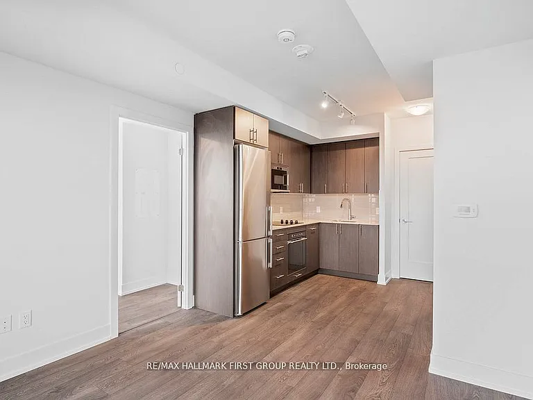 2550 Simcoe St N #1605 — Photo 6