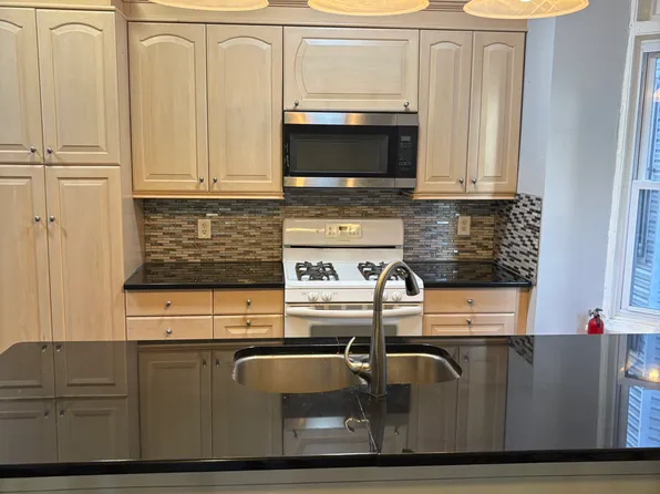 4717 Hazel Ave APT 1, Philadelphia, PA 19143
