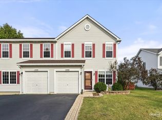 1402 Sommer Ct, Minooka, IL 60447
