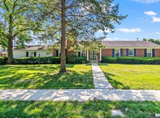 2257 Warson Rd, Springfield, IL 62704