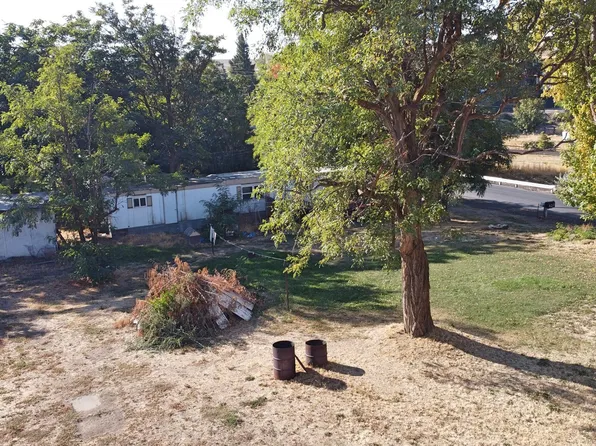 709 Church St, Wasco, OR 97065