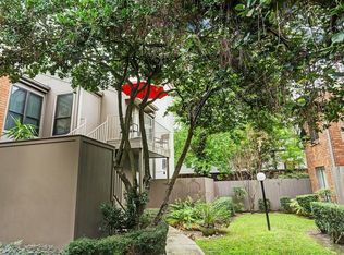 1201 Bering Dr APT 30, Houston, TX 77057
