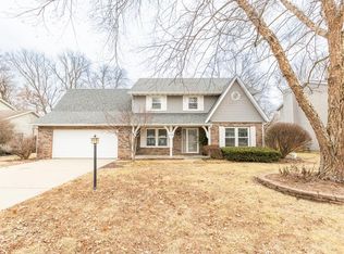 408 Lotus Dr, Swansea, IL