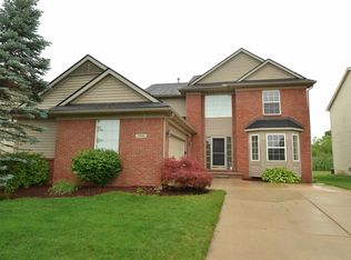 7908 Shire Ln, Ypsilanti, MI