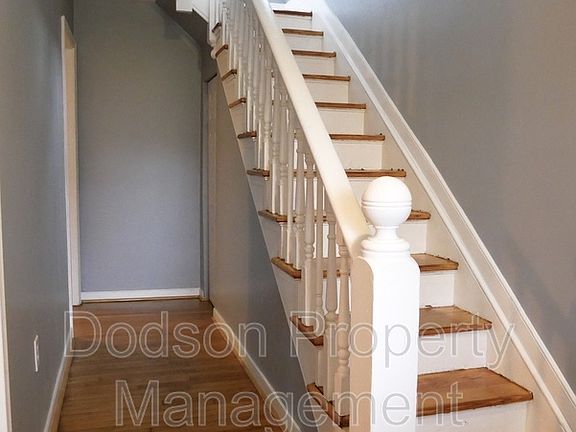 2nd image of 1913 Dinwiddie Ave