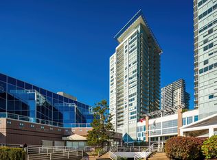 988 Quayside Dr #810, New Westminster, BC