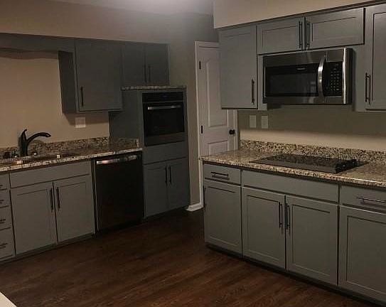 3rd image of 12407 Nassau Ln
