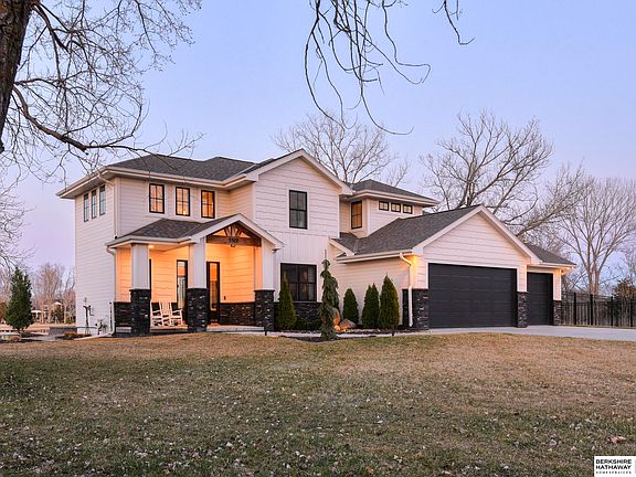 2nd image of 5307 N 281st Cir