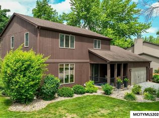 5 Quarry Rd, Mason City, IA 50401