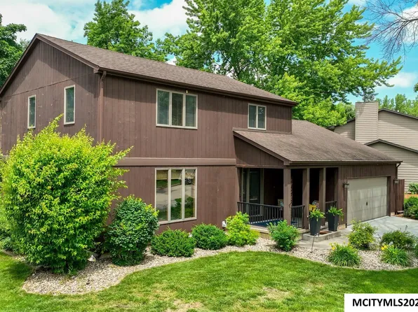 5 Quarry Rd, Mason City, IA 50401