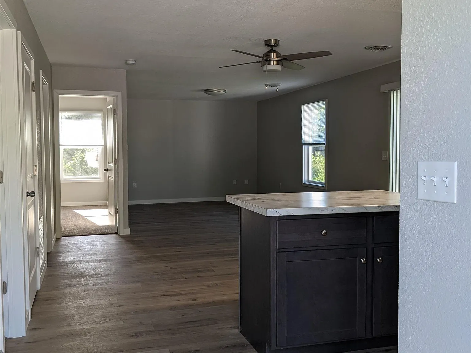 2 bed, 1.0 bath, 950 sqft, $1,175 — Photo 3