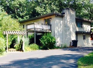 13066 Foster St, New Buffalo, MI 49117