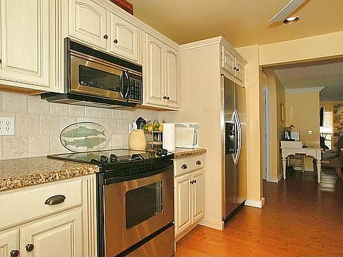 2nd image of 3415 S Lake Dr