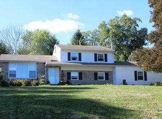 51 Hamlin Rd, Mahopac, NY 10541