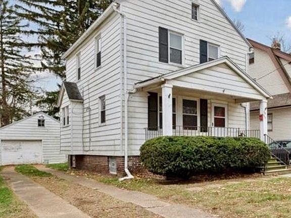 2nd image of 2045 Mansfield Rd
