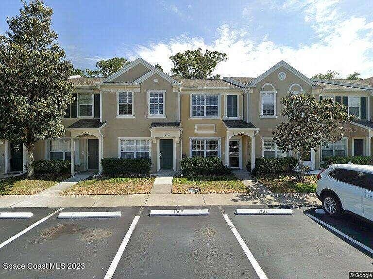 1st image of 1305 Hampton Park Ln