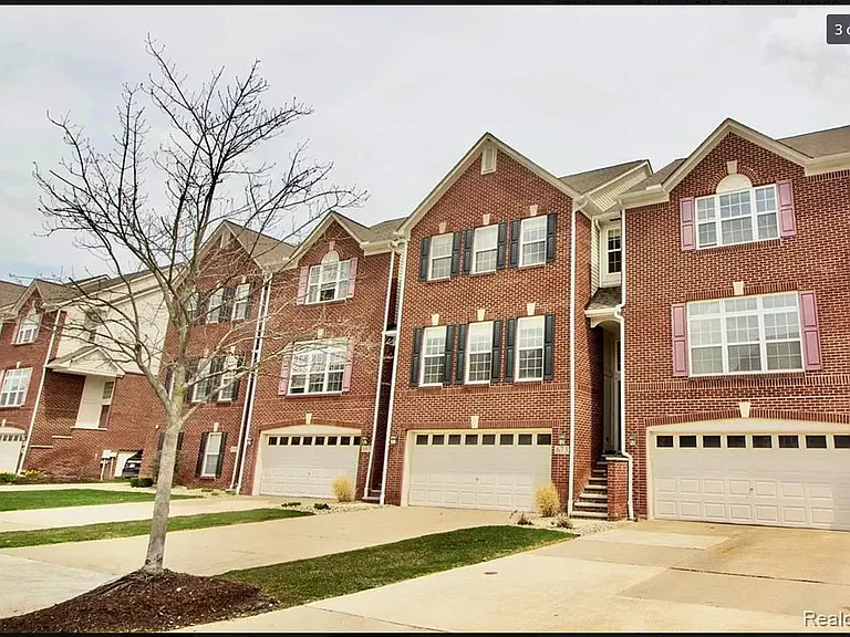 673 Cherry Orchard Rd #135 — Photo 3