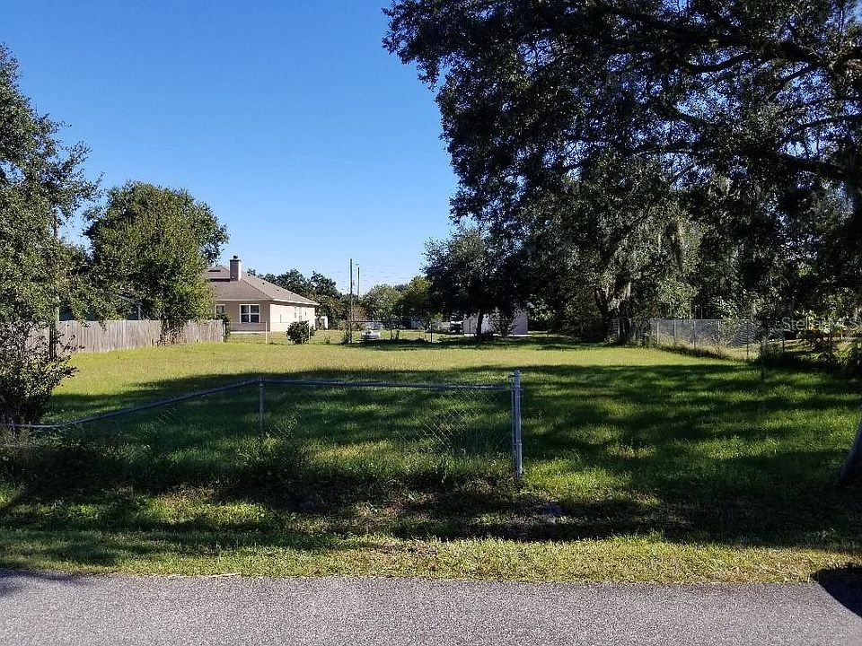 2nd image of 4947 Petroff Ave