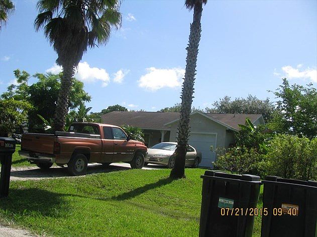 2nd image of 8856 104th Ct