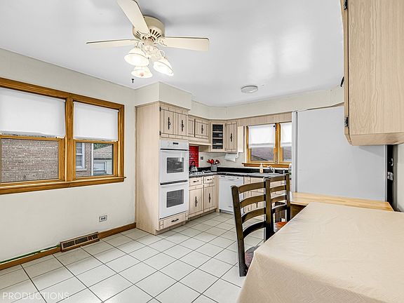 5th image of 5329 Oak Center Dr
