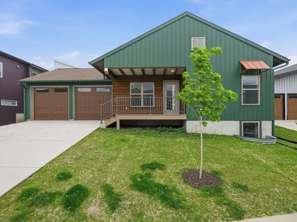 118 Boneset Ave, Poynette, WI 53955