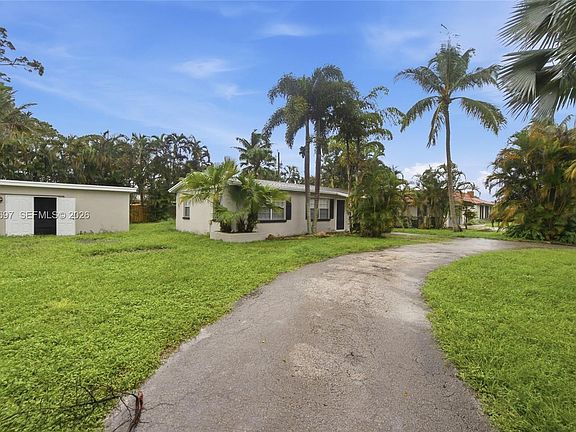 3rd image of 49 W Mango Rd