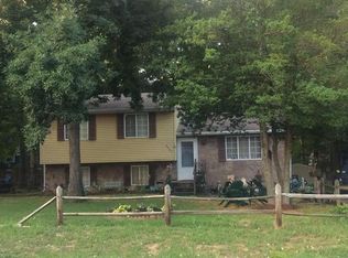 5525 Tallow St, Fredericksburg, VA 22407