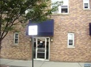 427 Boulevard, Hasbrouck Heights, NJ 07604