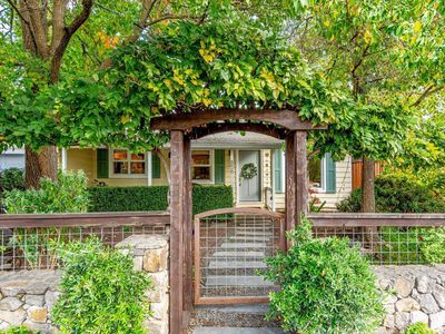 856 5th Street W, Sonoma, CA, 95476