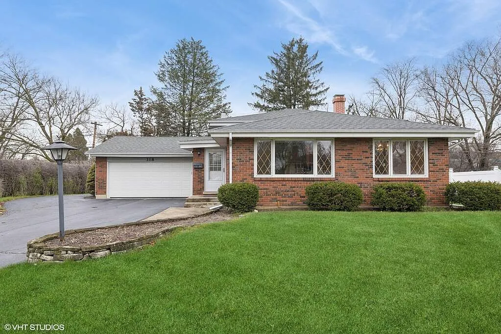 318 55th Pl photo 1