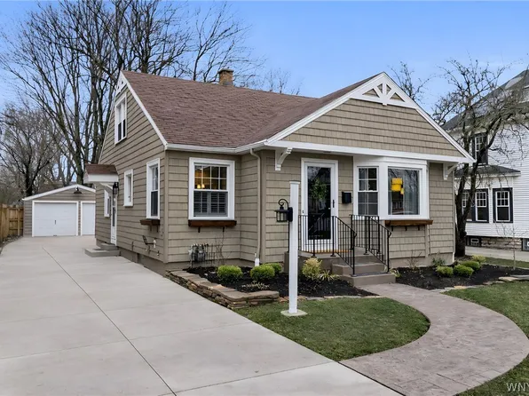 100 N Cayuga Rd, Amherst, NY 14221