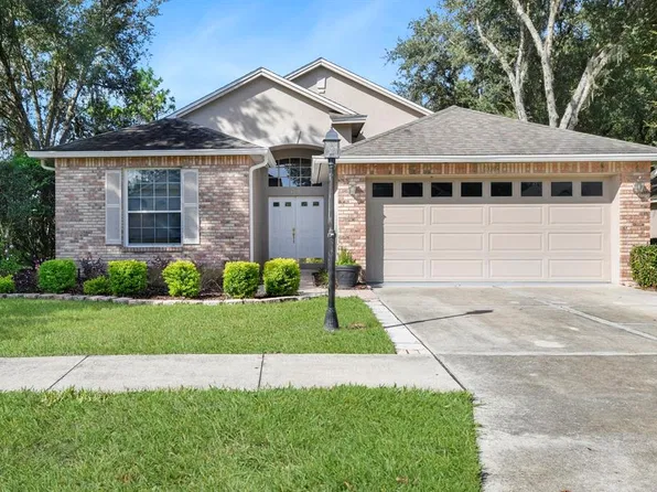 8040 ARCADIAN COURT, MOUNT DORA, FL 32757