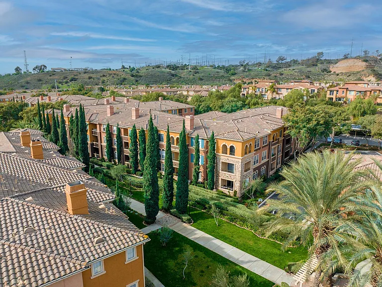 Portofino Apartments Mission Valley — Photo 7