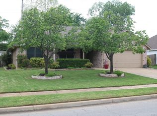 11432 S 102nd Ave E, Bixby, OK 74008