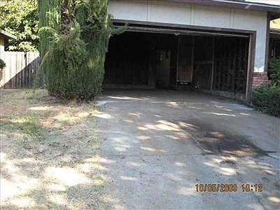 1st image of 217 Graves Ave