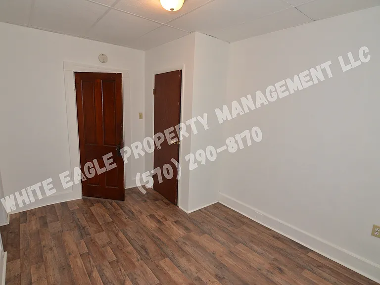 208 Olyphant Ct #A — Photo 12