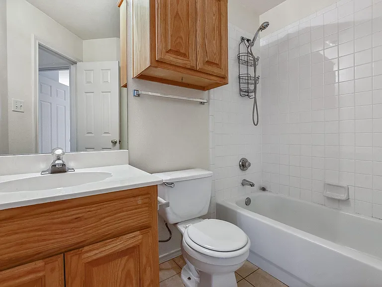 1209 Buehler Ct — Photo 11