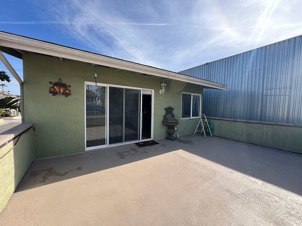 The patio/ deck is 22 x 14 and really extends the living space. It is situated off of the living and dining rooms.