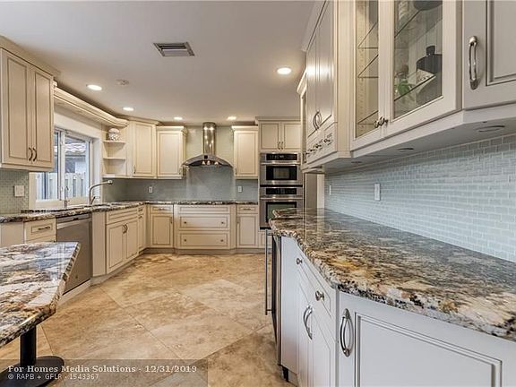 5th image of 5103 NW 66th Ln