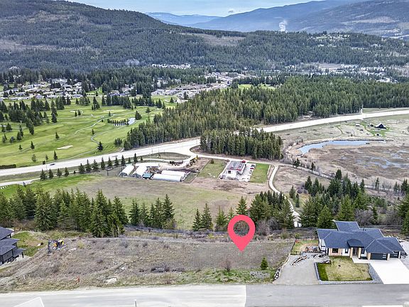4th image of 62 Highlands Dr