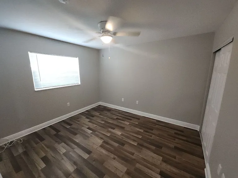6207 12th Street Ct E — Photo 14