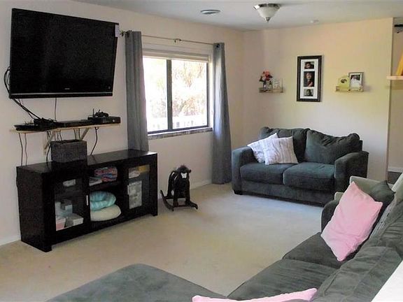 4th image of 25628 Alta Vista Ct