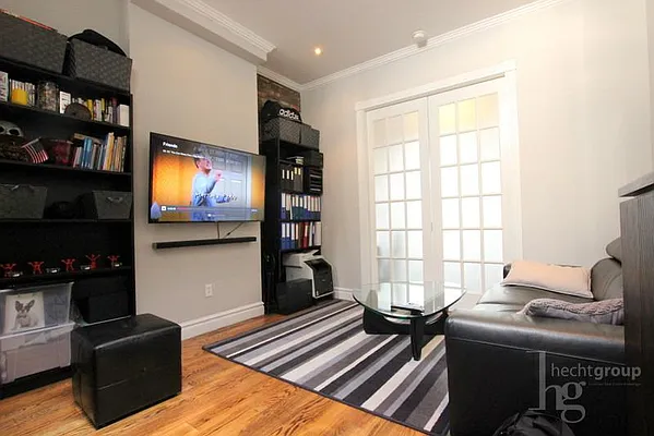 Rented by Hecht Group | media 41