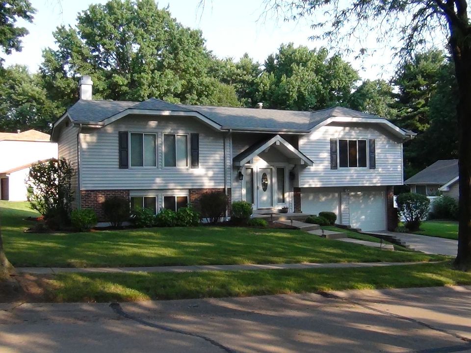1st image of 12758 Parkway Estates Dr