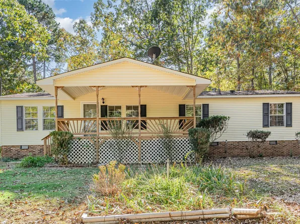 1979 Center Rd, Chester, SC 29706