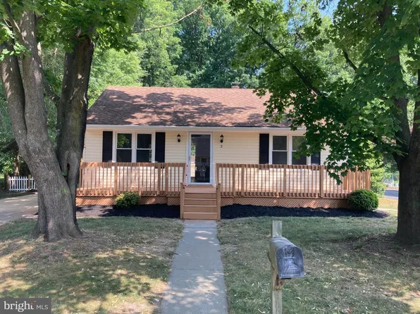 3 Johnstone St, Pennsville, NJ 08070