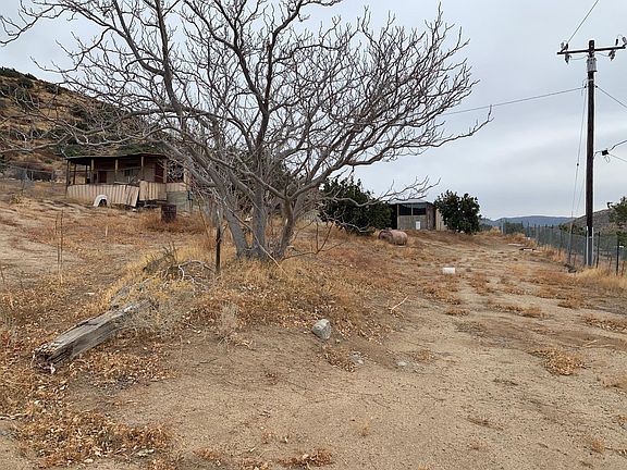 4th image of 33446 Angeles Forest Hwy