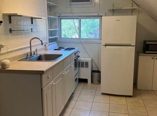 29 Tinder Ln, Levittown, NY 11756